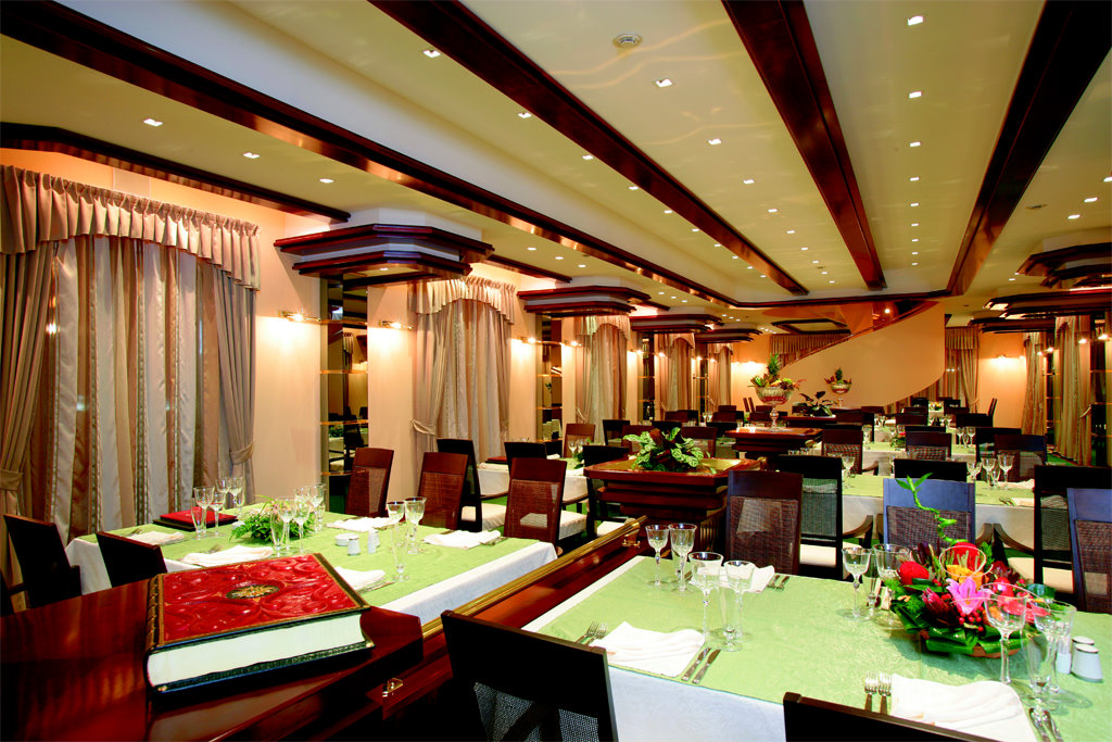 Restoran Plavnica Eco Resort Skadarsko jezero